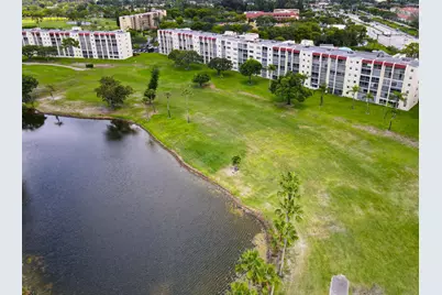 3951 Via Poinciana #511, Greenacres, FL 33467 - Photo 23