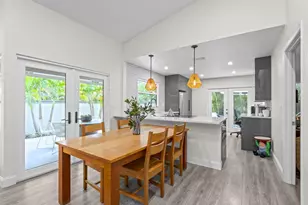 2474 Bedford Mews Dr, Wellington, FL 33414 - Photo 11