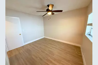 627 NE 10th Avenue #4, Fort Lauderdale, FL 33304 - Photo 3