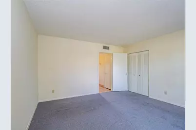 76 Royal Oak Drive #104, Vero Beach, FL 32962 - Photo 17
