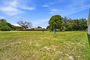 450 SW Kentwood Rd, Port Saint Lucie, FL 34953 - Photo 33