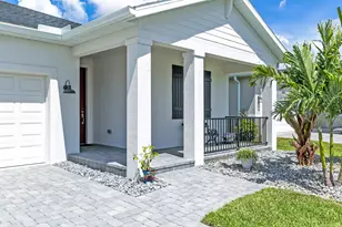 8667 Dahlia Cir, Port Saint Lucie, FL 34986 - Photo 3