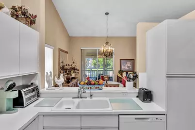 9589 Shadybrook Drive #201, Boynton Beach, FL 33437 - Photo 35