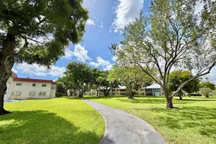 19 Abbey Ln, Delray Beach, FL 33446 - Photo 43