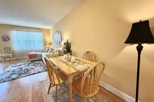 19 Abbey Ln, Delray Beach, FL 33446 - Photo 9