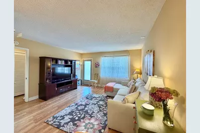 19 Abbey Lane #204, Delray Beach, FL 33446 - Photo 5