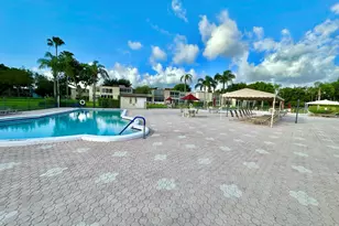 19 Abbey Ln, Delray Beach, FL 33446 - Photo 27