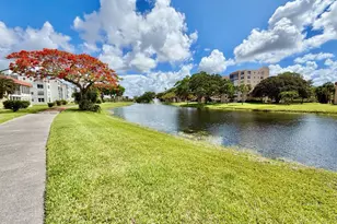 19 Abbey Ln, Delray Beach, FL 33446 - Photo 31