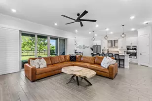 981 Castaway Ct, Loxahatchee, FL 33470 - Photo 9