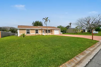 1502 SE Belcrest Street, Port Saint Lucie, FL 34952 - Photo 3
