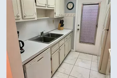 934 SE 9th Avenue #1, Pompano Beach, FL 33060 - Photo 9