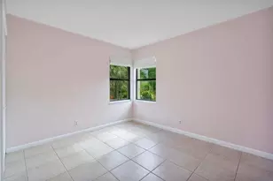 4140 Woods End Rd, Boca Raton, FL 33487 - Photo 13