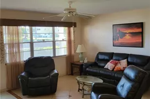 1030 Ashby D, Deerfield Beach, FL 33442 - Photo 3