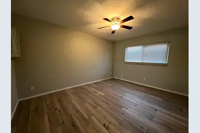 1927 Cypress Avenue, Fort Pierce, FL 34949 - Photo 13