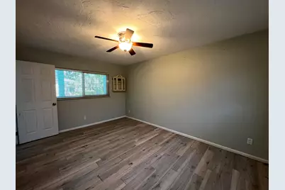 1927 Cypress Avenue, Fort Pierce, FL 34949 - Photo 15