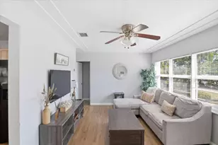 541 NE 58th Ct, Fort Lauderdale, FL 33334 - Photo 17