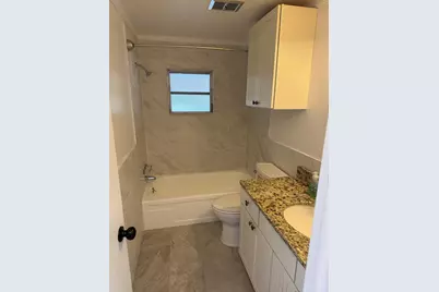 2041 SW 84th Avenue, Davie, FL 33324 - Photo 9