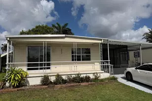 2041 SW 84th Ave, Davie, FL 33324 - Photo 1