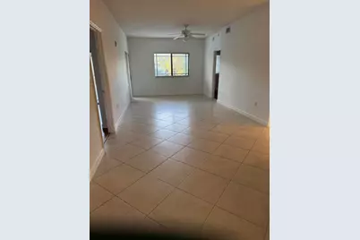 2802 Sarento Place #202, Palm Beach Gardens, FL 33410 - Photo 9