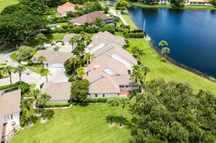 2584 Muirfield Ct, Wellington, FL 33414 - Photo 41