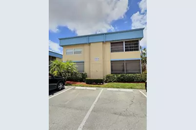 199 E Burgundy E, Delray Beach, FL 33484 - Photo 21