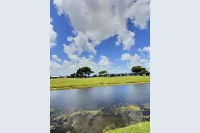 199 E Burgundy E, Delray Beach, FL 33484 - Photo 23