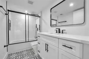 6037 Balboa Cir, Boca Raton, FL 33433 - Photo 9