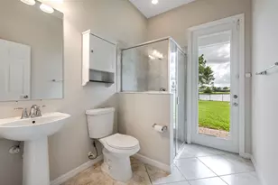 3425 Siena Cir, Wellington, FL 33414 - Photo 25