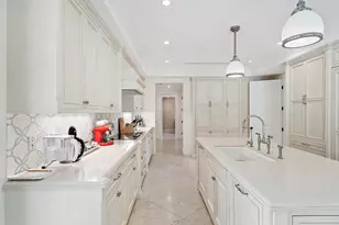 210 Emerald Ln, Palm Beach, FL 33480 - Photo 13