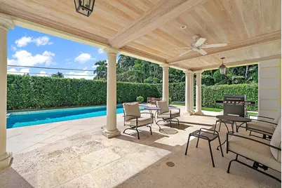210 Emerald Lane, Palm Beach, FL 33480 - Photo 31