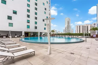 55 SE 6th Street #3500, Miami, FL 33131 - Photo 5