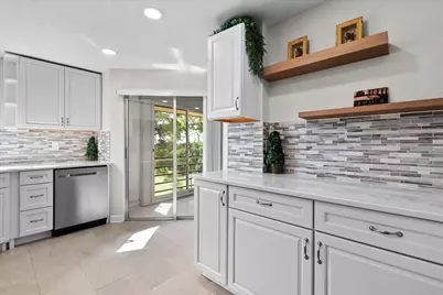 3755 Via Poinciana #611, Greenacres, FL 33467 - Photo 5