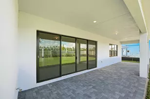 10169 Royal Ascot Ave, Lake Worth, FL 33449 - Photo 49