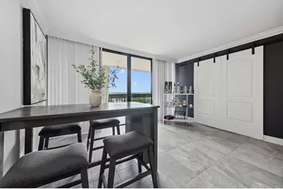 2400 Presidential Way #1006, West Palm Beach, FL 33401 - Photo 5