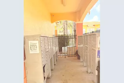 203 S Santa Catalina Circle #203, North Lauderdale, FL 33068 - Photo 25
