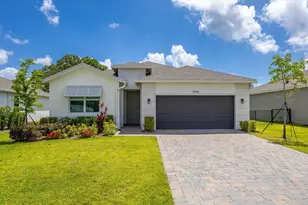 5958 SE Sky Blue Cir, Stuart, FL 34997 - Photo 1