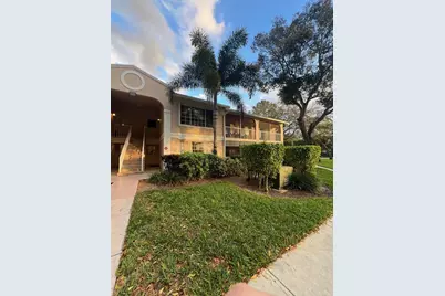 13851 Oneida Drive #D2, Delray Beach, FL 33446 - Photo 3