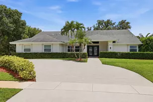 15600 Rolling Meadows Cir, Wellington, FL 33414 - Photo 1
