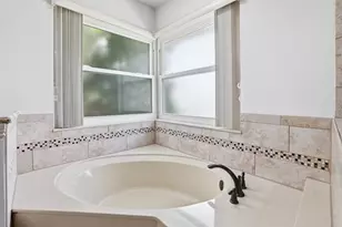 15600 Rolling Meadows Cir, Wellington, FL 33414 - Photo 31