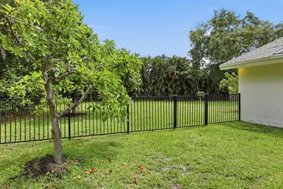 15600 Rolling Meadows Circle, Wellington, FL 33414 - Photo 37