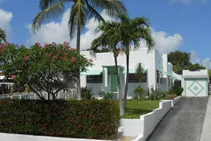 909 N B St, Lake Worth, FL 33460 - Photo 1