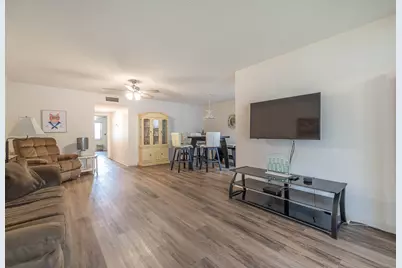 5061 Lakefront Boulevard #B, Delray Beach, FL 33484 - Photo 3