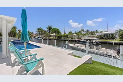 160 SE 12th Court, Pompano Beach, FL 33060 - Photo 29