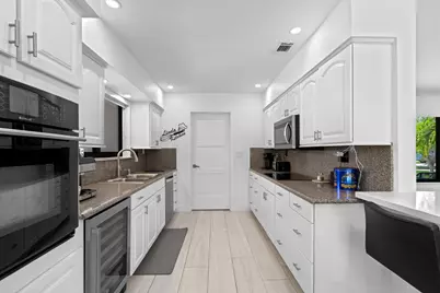 160 SE 12th Court, Pompano Beach, FL 33060 - Photo 25