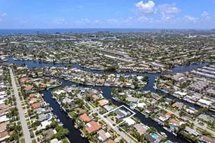 160 SE 12th Ct, Pompano Beach, FL 33060 - Photo 9