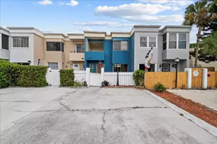 12710 Peconic Ct, Wellington, FL 33414 - Photo 25
