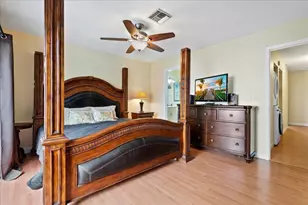 12710 Peconic Ct, Wellington, FL 33414 - Photo 13