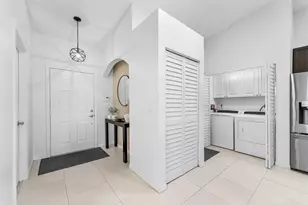 9463 Swansea Ln, West Palm Beach, FL 33411 - Photo 9