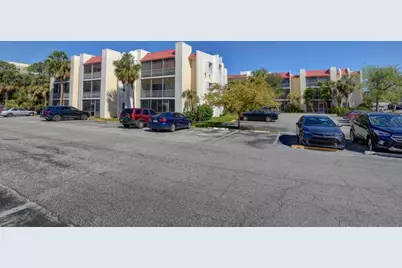 626 NW 13th Street #16, Boca Raton, FL 33486 - Photo 1