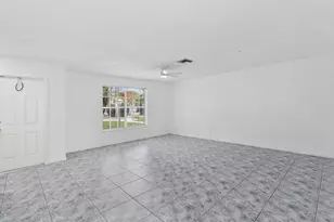 12212 NW 36th Pl, Sunrise, FL 33323 - Photo 9